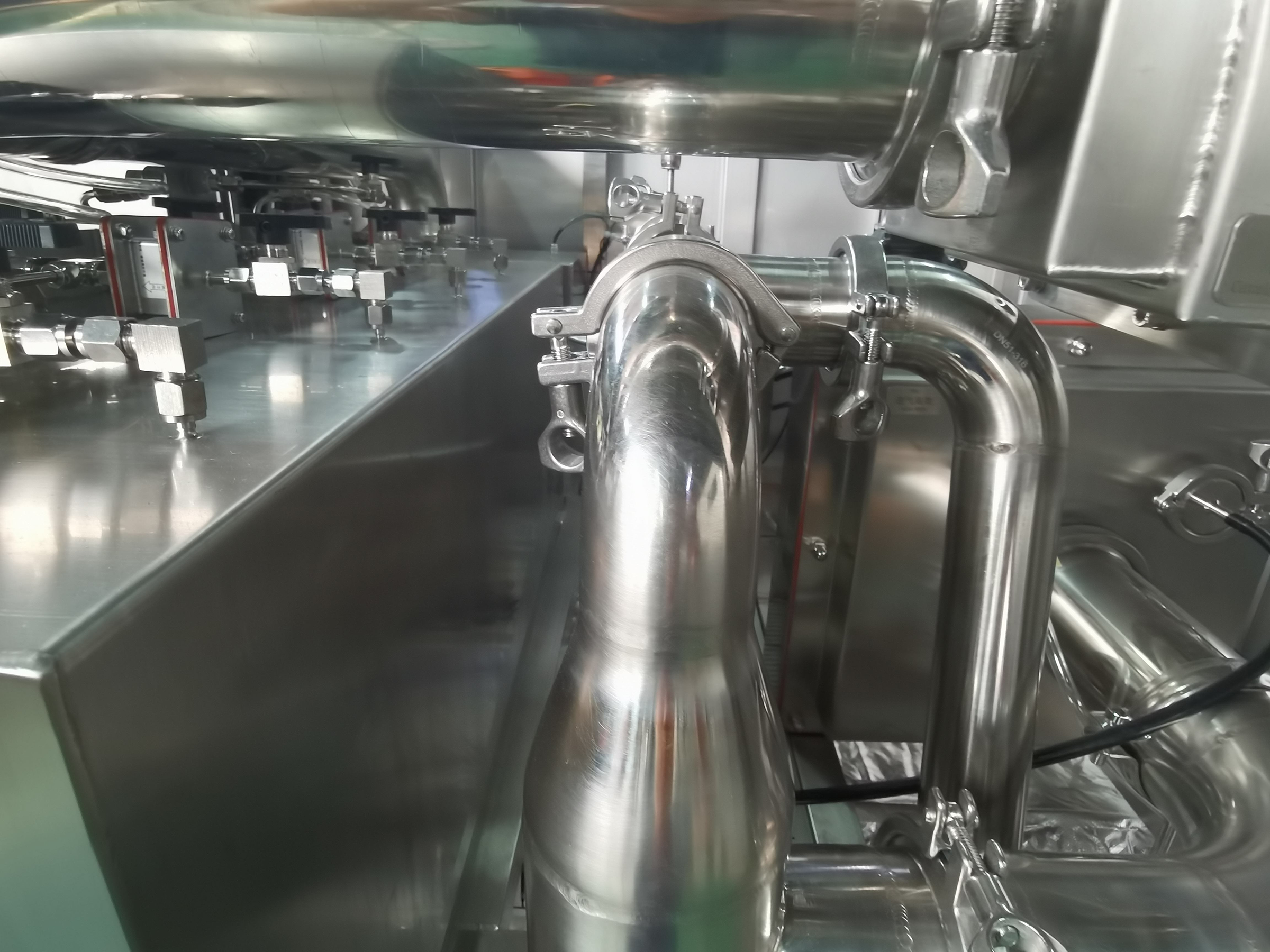 VHP Pass-through Box (2)