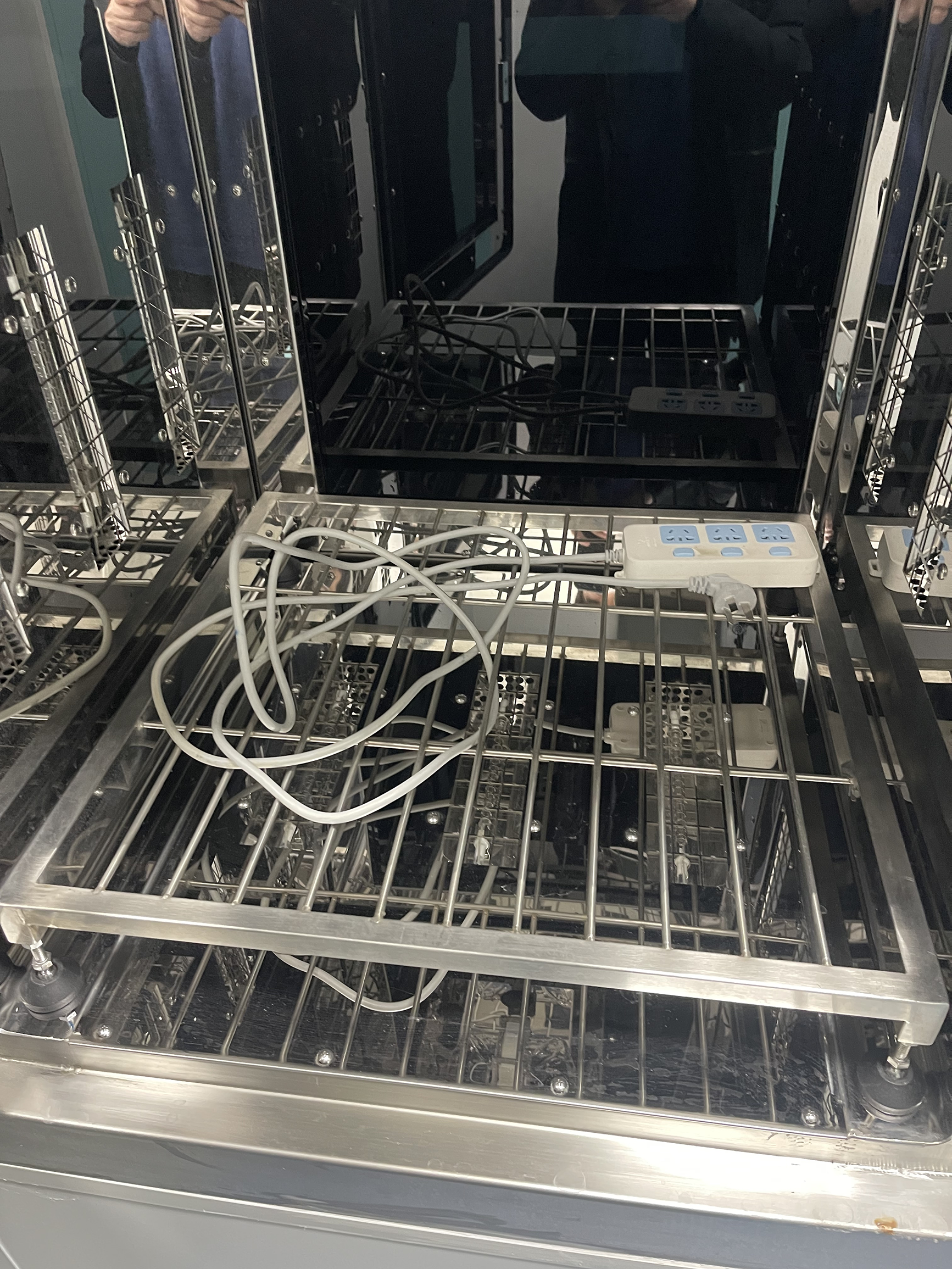 Xenon Light Pass Box (4)